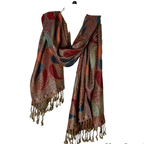 4 You Women’s Paisley Pashmina Scarf - Picture 1 of 6